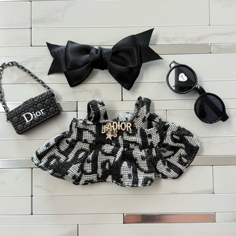 Labubu dress set for Pop marts Labubu dolls 4 pc. New.